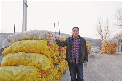 <p>　　通過保險(xiǎn)兜底，種植戶單祖代在小康路上多了一份自信。</p>