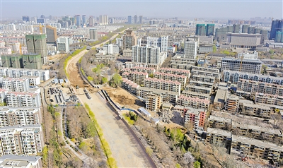 2013年3月28日，銀川市新華西路向西打通工程施工現(xiàn)場。（資料照片）